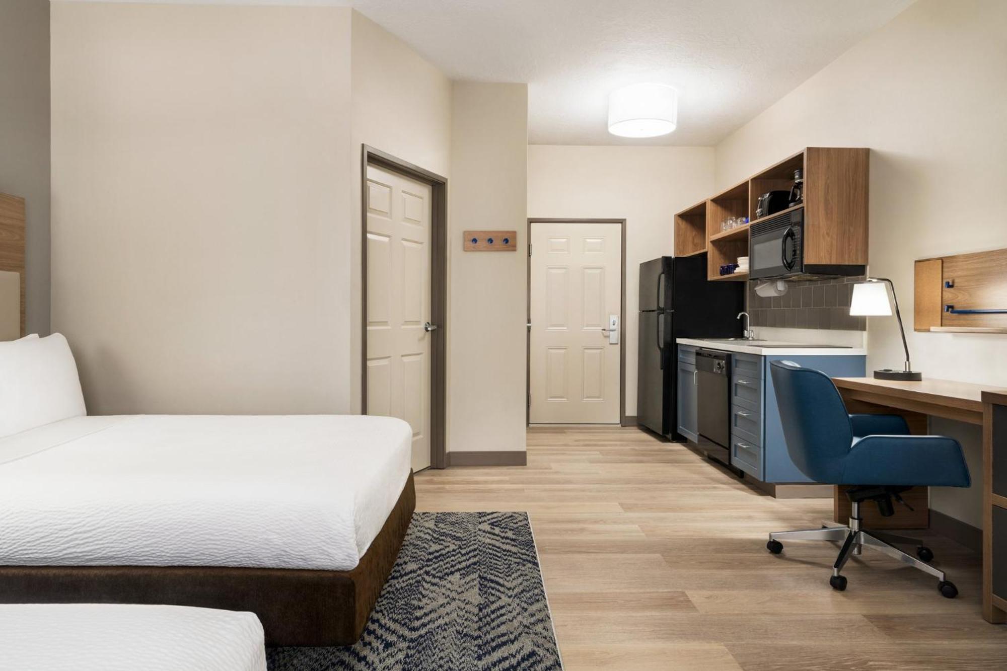 Candlewood Suites Boise - Towne Square By Ihg Exterior foto