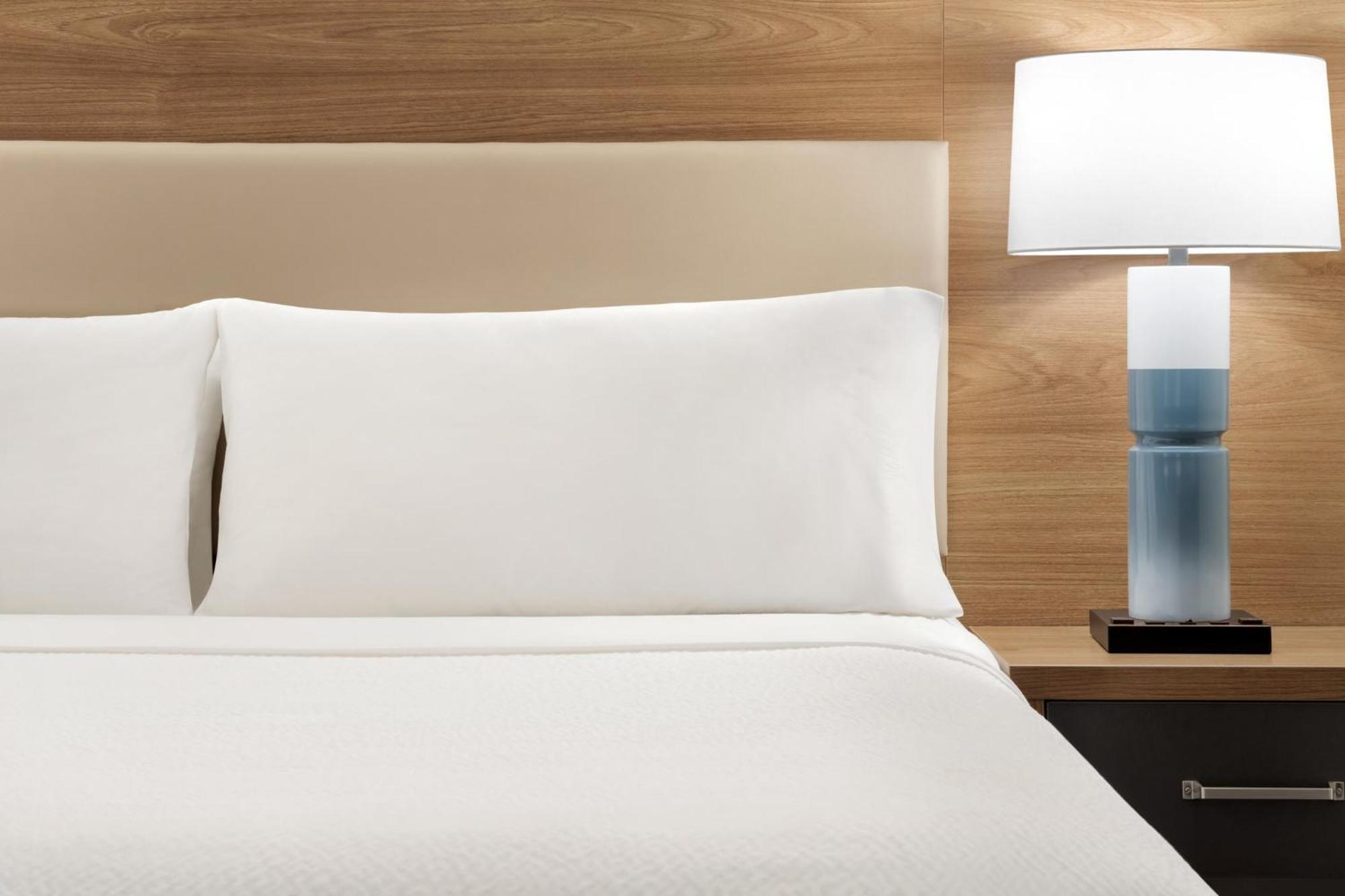 Candlewood Suites Boise - Towne Square By Ihg Exterior foto